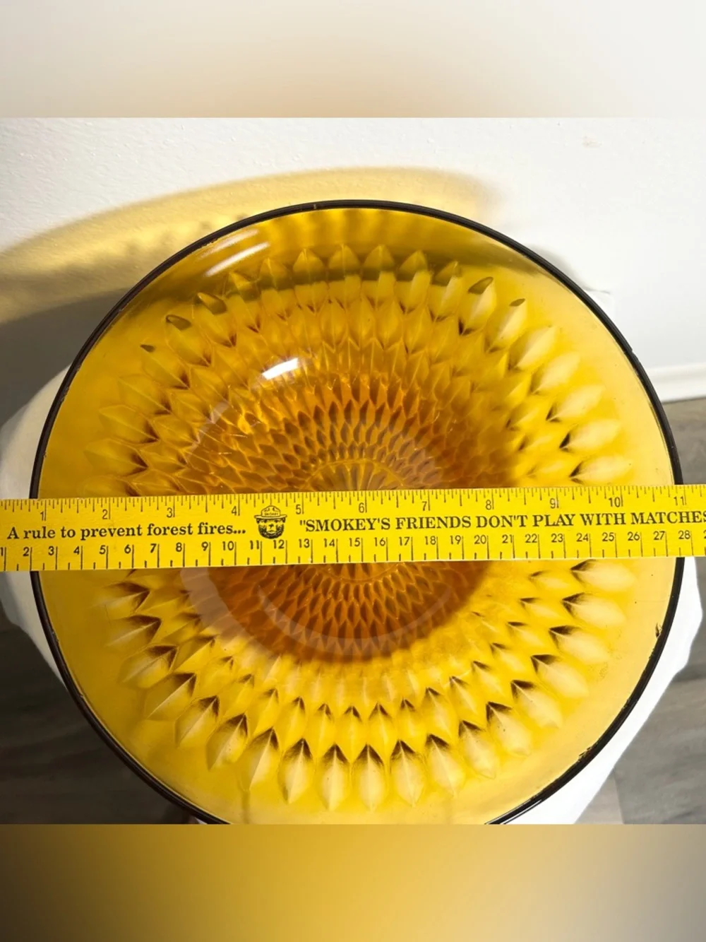 Vintage Mid Century Gold Amber Diamond Cut Glass Decorative Serving Bowl